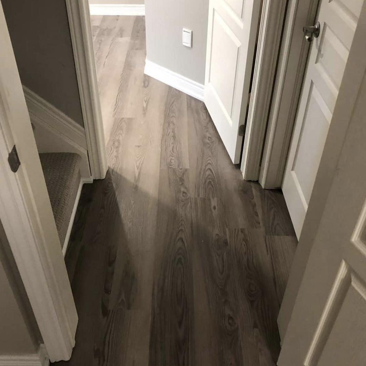 Hardwood Flooring Outlet Hardwood, Laminate and Engineered Flooring